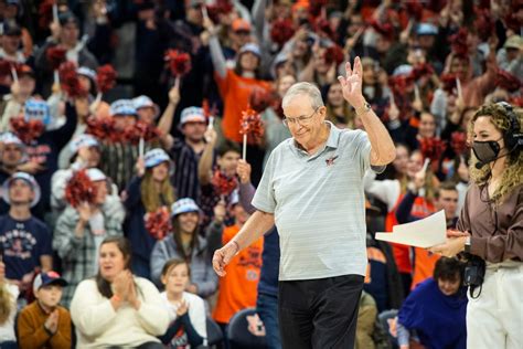 Sonny Smith retiring from Auburn men’s basketball 